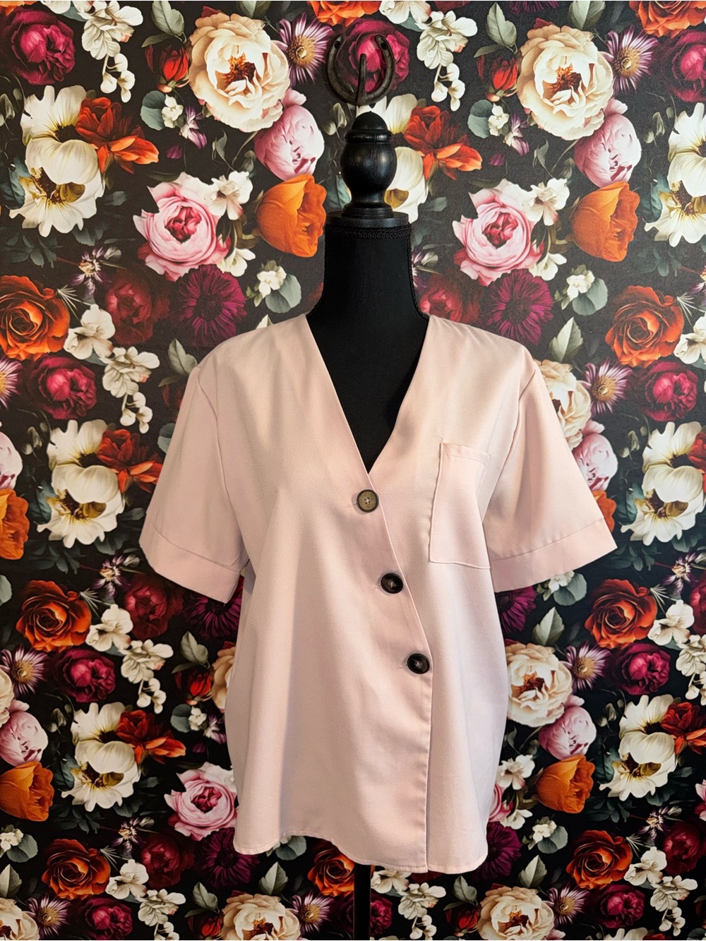 Pale Pink Asymmetrical Button-Front V-Neck Short Sleeve Top, L